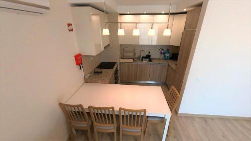 Elite Residence 15C