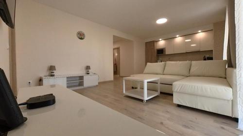 Elite Residence 3F