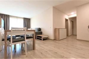 Elite Residence 5C