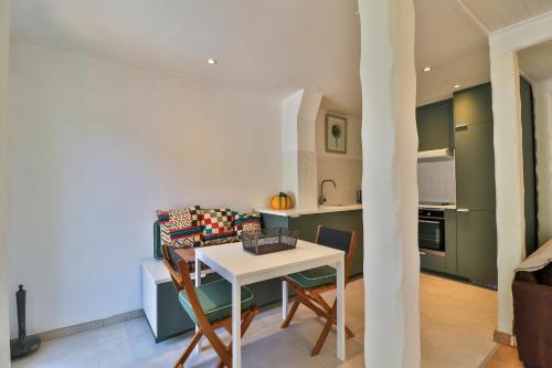 Emerald Beach Apartment