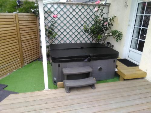 Emeraude Jacuzzi