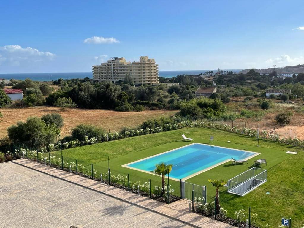 Appartement Emerson Plaza stunning 2 bedroom apartment with sea view 3 Rua Estrela do Mar Edificio Emerson Plaza, floor 2, Ap D 8500-510 Portimão