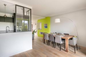 En plein coeur de ville, bel appartement pour cinq personnes