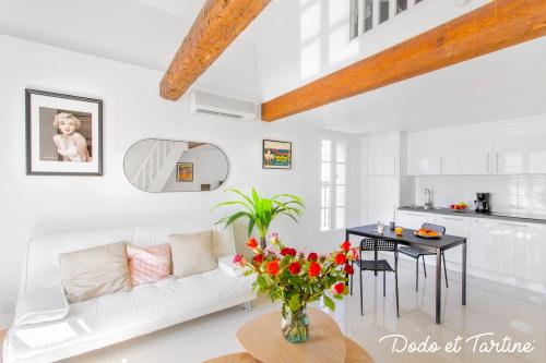Enchanting 2 bedroom with sea view and AC - Dodo et Tartine