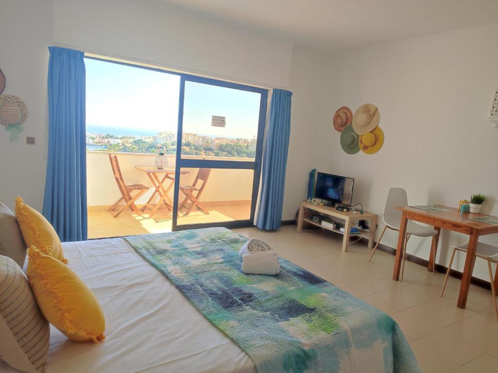 Endless Summer Rua da quinta da Correeira bloc1 6º andar apt 603, 8200-112 Albufeira