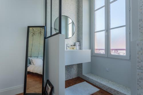 ENEKO KEYWEEK Apartment with car park and balcony in Biarritz center
