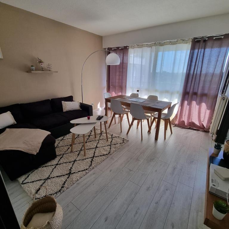 Enjoy Home - Proche TRAM - 4 Pers - Mérignac Bâtiment D3, Appartement Numéro 40 7 Rue Pablo Picasso, 33700 Mérignac