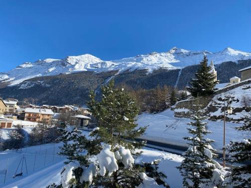 Appartement Appartement ensoleillé Lanslevillard station Val Cenis Vanoise Rue sous l'Église Lanslevillard