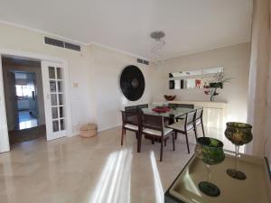 Entire floor parque nacoes prime apartments expo30