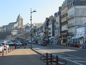 Appartement Entre mer et falaises Porte 18 Front de mer 76470 Le Tréport Normandie