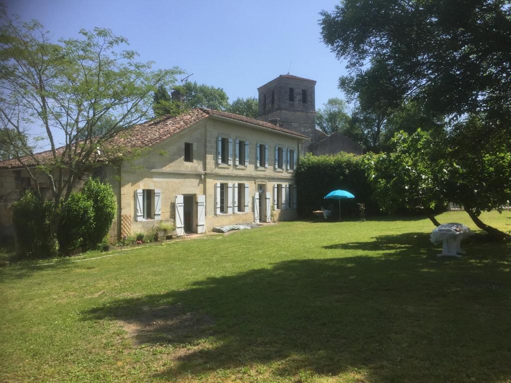 Appartement Entre vignobles et rivières du LIBOURNAIS ST EMILION GÎTE 2-3 pers Lieu dit au bourg, 13 33230 Lagorce