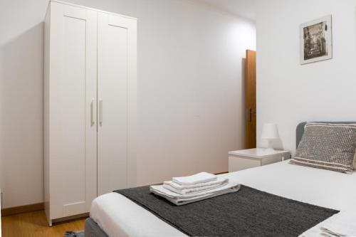 Entrecampos - Two bedroom apartment with Terrace