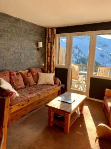 Epicea Avoriaz, three bedroom apartment, 4th floor, 8 to 10 ppl