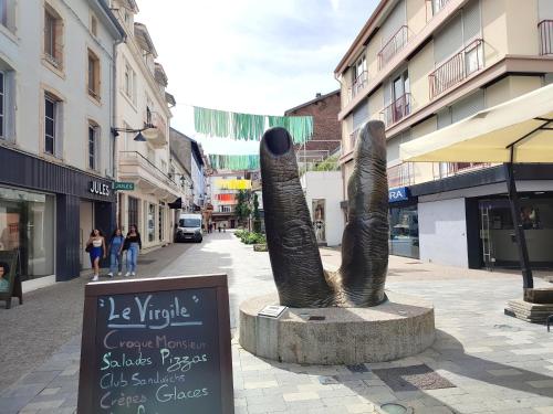 ⁂⁂ EPINAL Hyper centre / Rue piétonne ! ⁂⁂