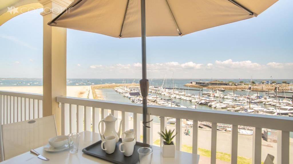 Epsom - Appartement en front de mer Arcachon Etage 2 porte gauche 59/61 boulevard de la Plage (Bâtiment Epsom), 33120 Arcachon