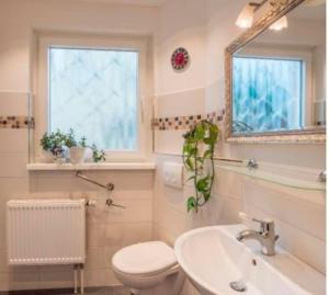 Erdgeschoss Wohnung mit Garten