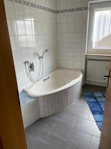 Erlenstr. 17 35410 Hungen