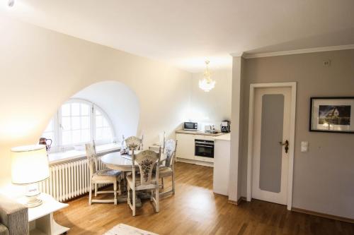 Erna im Friesenhaus Sieben-Linden