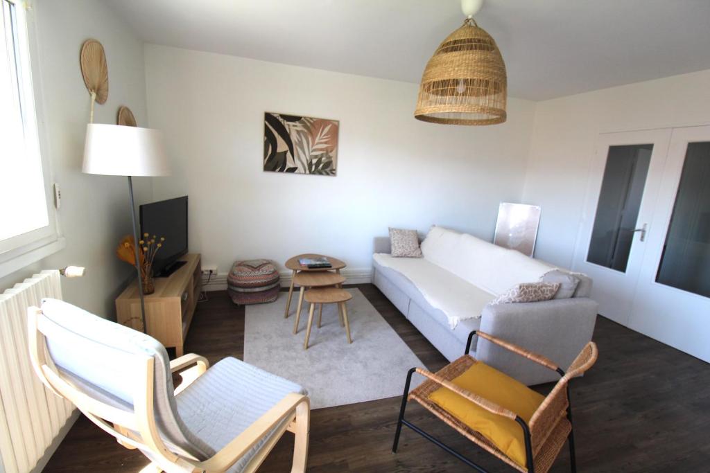 ERREPIRA AVEC LES CLES DE SAINT JEAN DE LUZ 8 Avenue Errepira, 64500 Ciboure