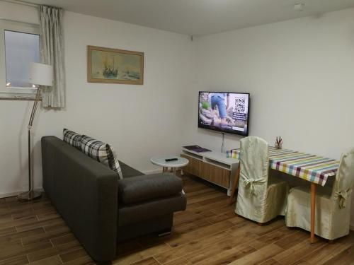 Eschenstraße 21a Studio