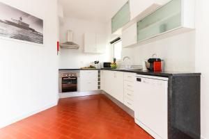 Espectacular apartamento na praia a 20 min de Lisboa