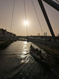 ESPELHO DA RIA NO CORAÇÃO DE AVEIRO