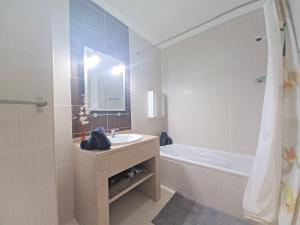 Espirito Santo II Wonderful Beach Apartment