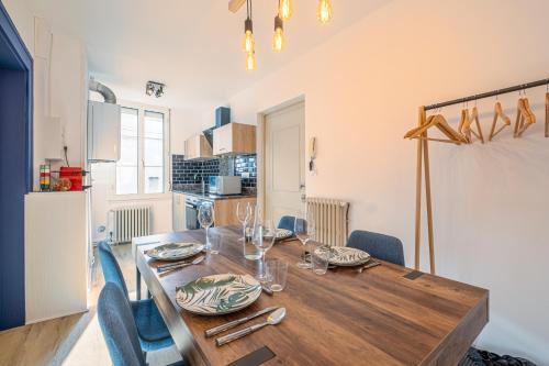 Esprit cosy avec place de parking proche gare