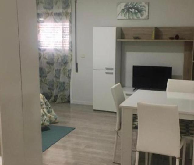 ESTUDIO VILA PRAIA DE ÂNCORA 160 Rua Doutor Mesquita da Silva, 4910-505 Vila Praia de Âncora