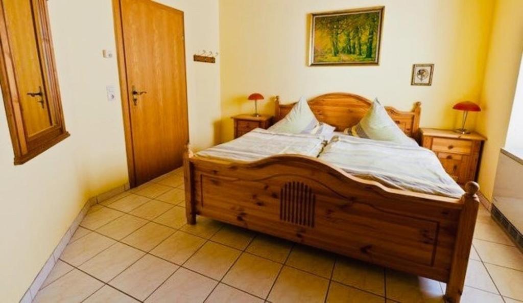 Eulennest - a72637 Moselweinstraße 28, 54518 Minheim