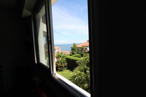 EUSKARA 2 AVEC LES CLES DE SAINT JEAN DE LUZ
