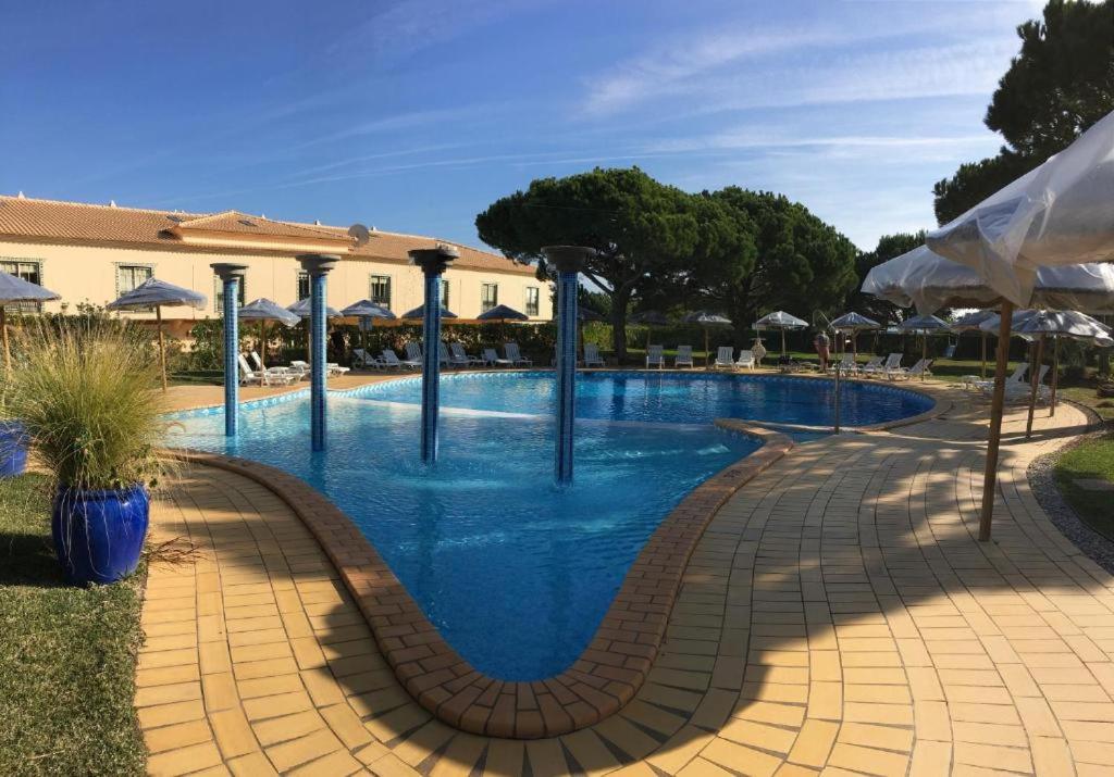 Excelente T1 Oura Beach Bicos Apartment Lucia Aldeamento Quinta Pedra dos Bicos Lote1, ap.I, 8200-381 Albufeira