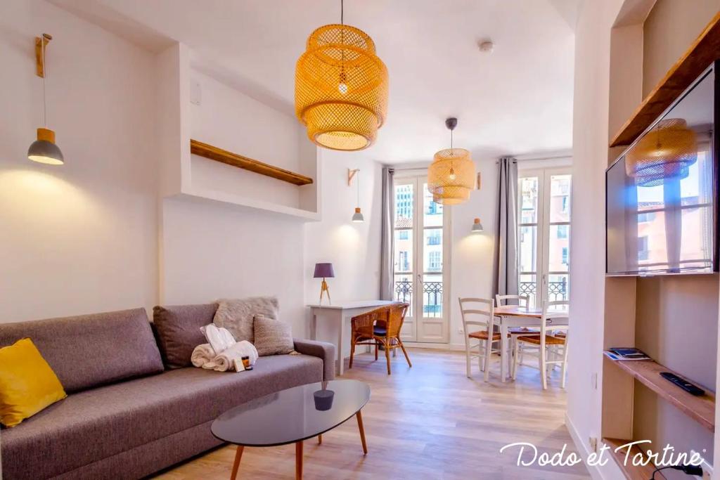 Exceptional 1 bedroom with AC - Dodo et Tartine 3 place Louis Blanc 2e étage, 83000 Toulon
