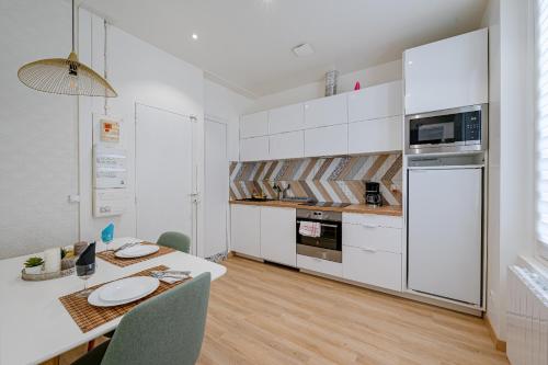 EXCEPTIONNEL STUDIO AU COEUR DE CLICHY