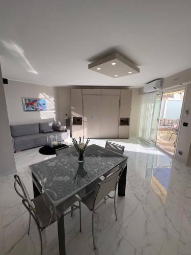 Exclusive Panoramic Sea View in Victoria Beach