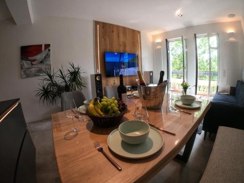 Exclusive Wohnung im Zentrum, RB Stadion & Arena!