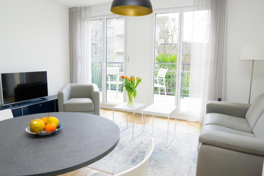 Appartement EXIGEHOME-Appartement de standing en plein centre ville 17 Rue du Prieuré 78600 Maisons-Laffitte