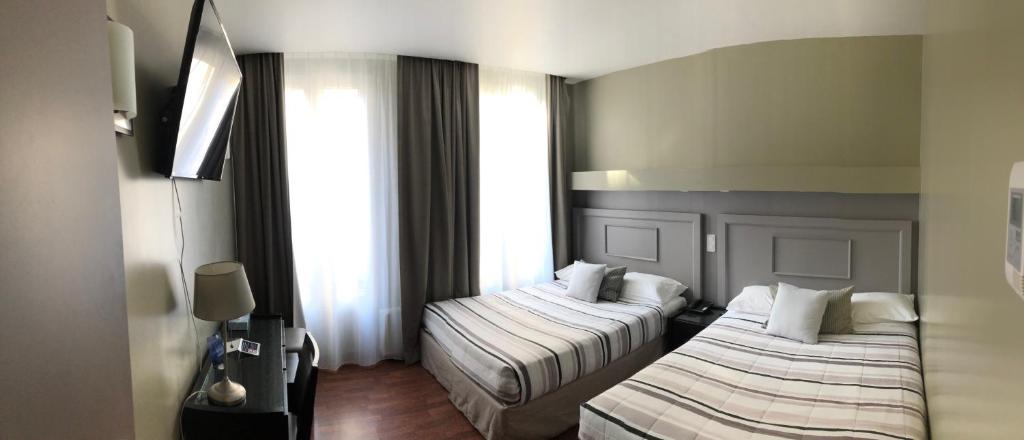 EXIGEHOME-Grand Studio en plein centre de Saint Germain en Laye