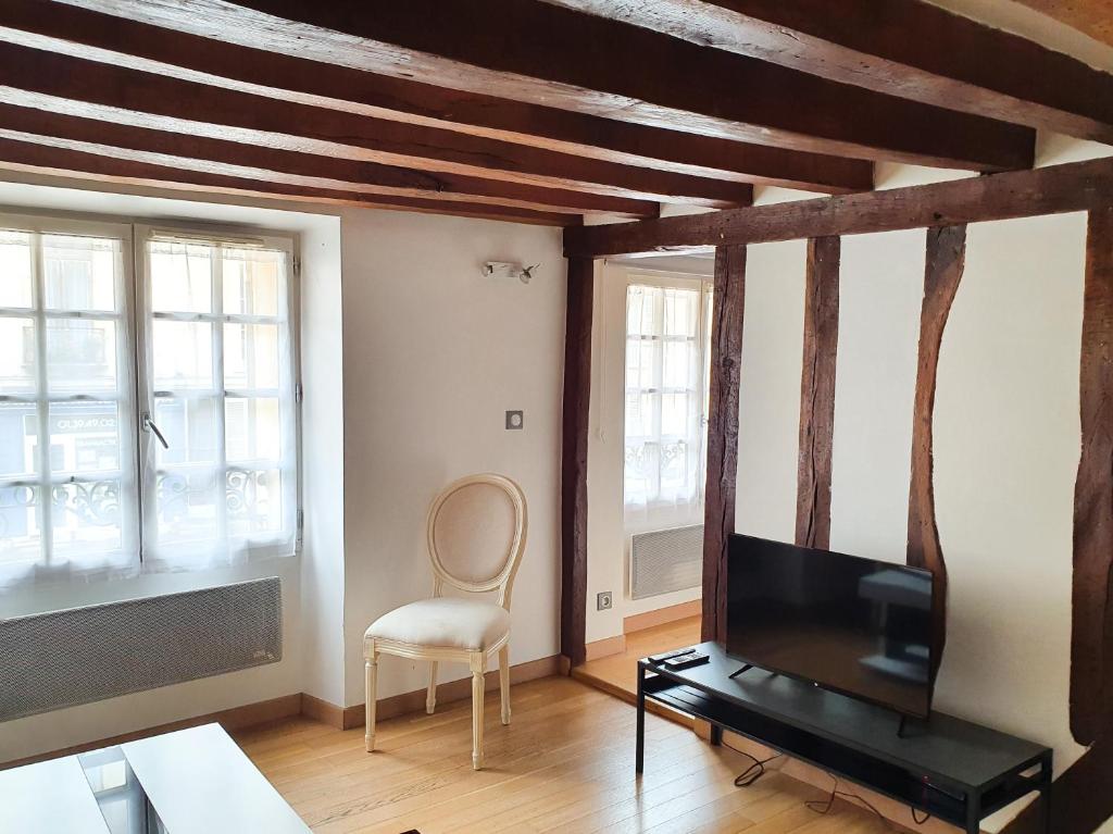 Appartement EXIGEHOME-Studio Cosy à 2 pas du Chateau de Versailles 9 Rue Mazière 78000 Versailles