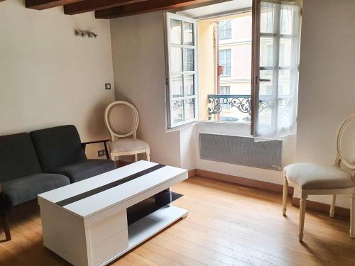 EXIGEHOME-Studio Cosy à 2 pas du Chateau de Versailles
