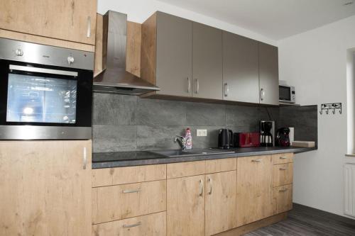EXKLUSIVE Ferienwohnung mit Balkon, 2 Schlafzimmer im HAUS SERTÜRNER