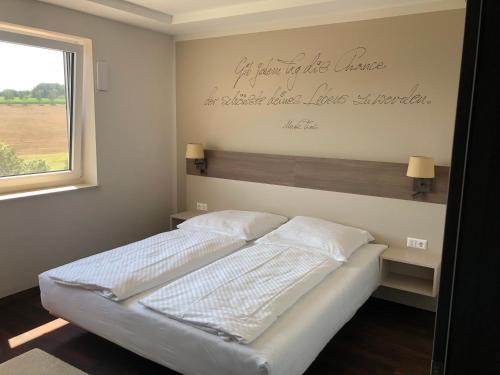 Exklusive Wohnung mit Brettachblick