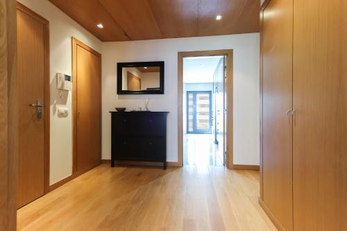 Expo Premium by Homing