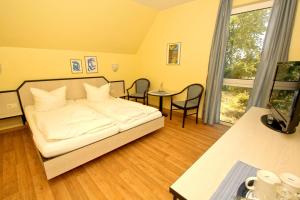 F-1010 Strandhaus Mönchgut Bed&Breakfast DZ 36 strandnah, inkl Frühstück