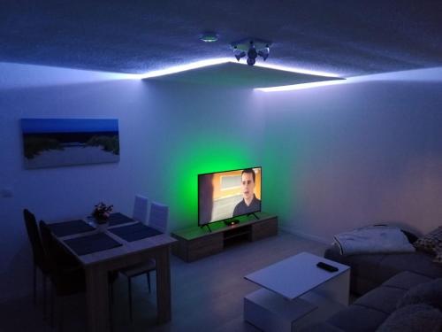 F-1107 Ferienwohnungen Schilfhalm FeWo 03 1 sep Schlafzimmer, Außennbereich