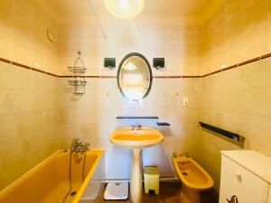 Appartement F1 plein sud 33 14 Rue des Genêts d'Or 66110 Amélie-les-Bains-Palalda Languedoc-Roussillon