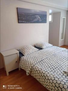 Appartement F1 Rouen gare beauvoisine parking gratuit 22 Rue du Nord 76000 Rouen Normandie