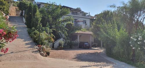 Séjour chez l'habitant Appartement F2 avec terrasse de 35 m2 Bomorto - Porticcio Hameau de Bomorto Porticcio Porticcio