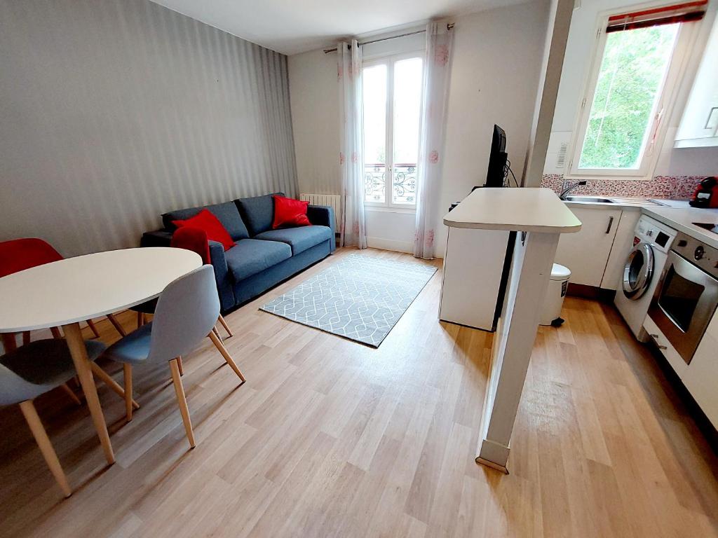 Appartement F2 Entre Paris et Eurodisney 5 min à pied gare 6 Rue de Tannebourg 94170 Le Perreux-Sur-Marne