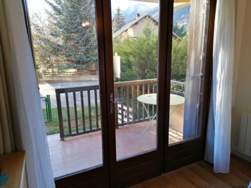 Appartement F2 lumineux Briançon Les hameaux du villard 46 Rue Joseph Silvestre 05100 Briançon Provence-Alpes-Côte d\'Azur